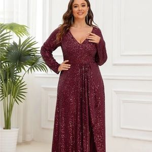 Plus Size Sequin V-Neck Long Sleeve High Slit Bodycon Evening Dress